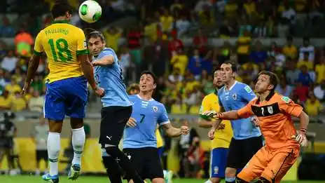 Sobre el final, Brasil le ganó a Uruguay y es finalista de la Copa Confederaciones