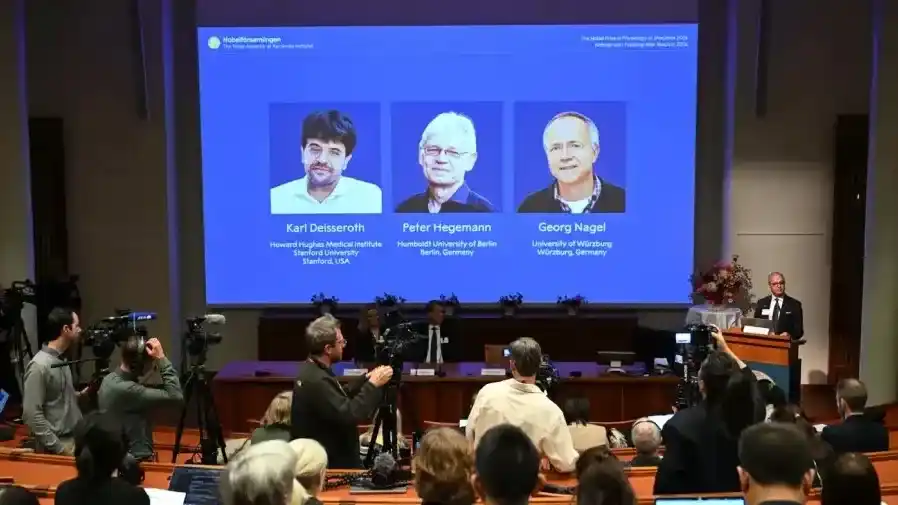 Tres científicos ganaron el Premio Nobel de Medicina por sus avances en optogenética