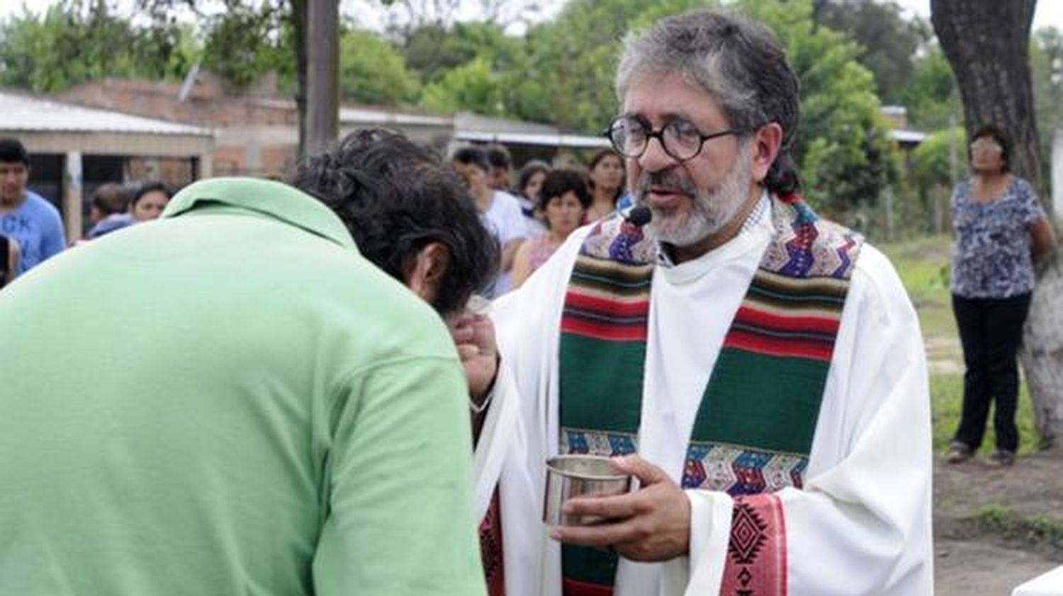 “Al padre Juan lo mataron las mafias”