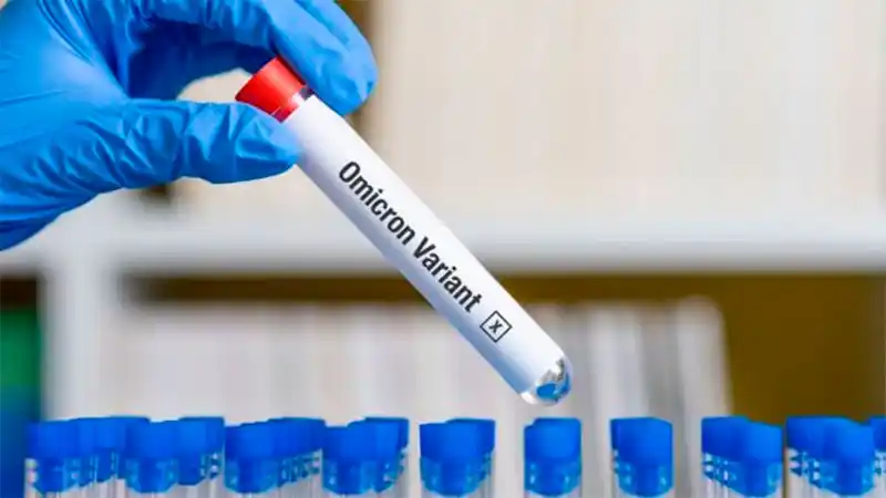 Estos son los cinco síntomas clave de la variante Ómicron del coronavirus