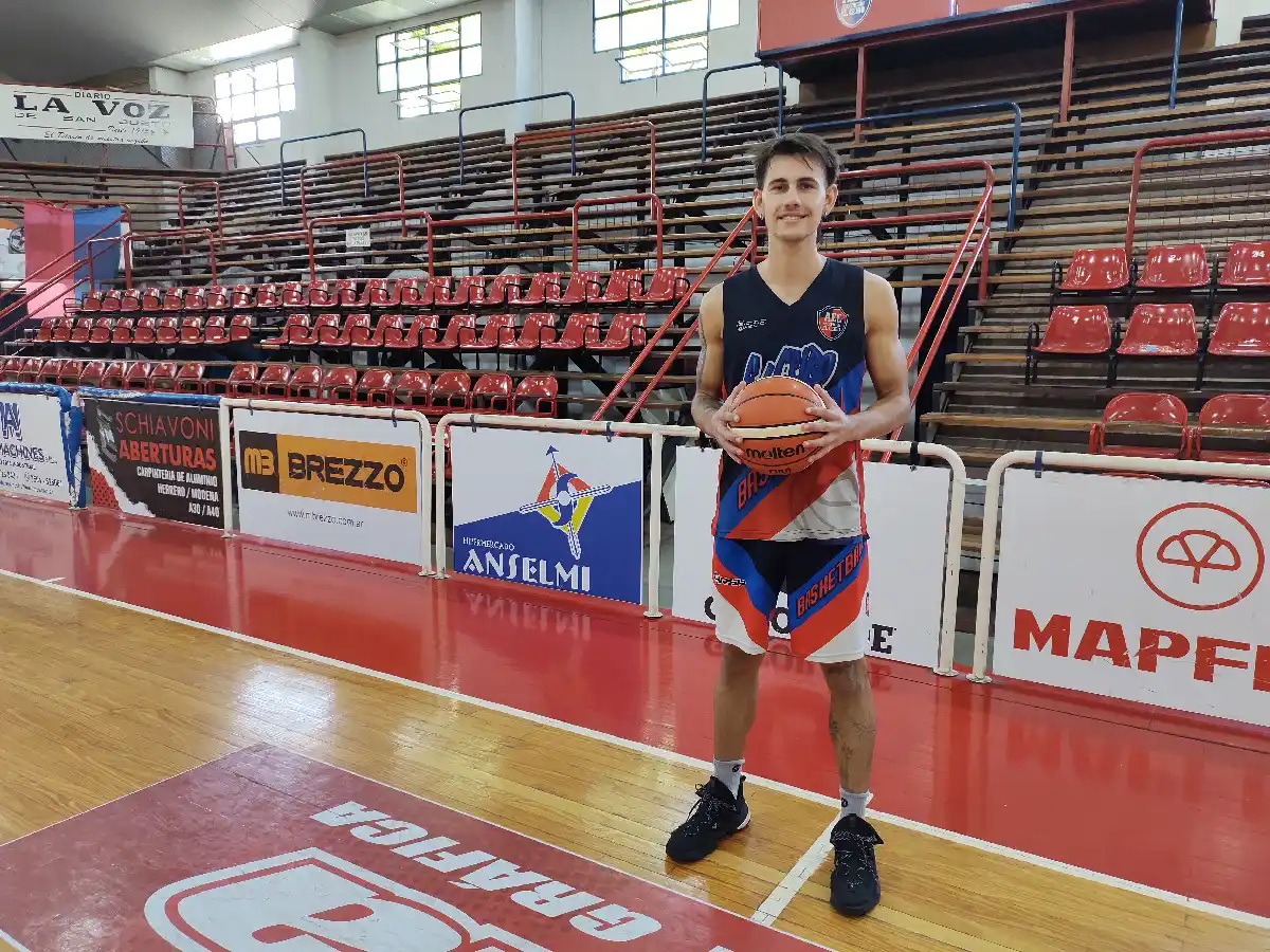 “Me gusta correr la cancha”, afirmó Caraffa