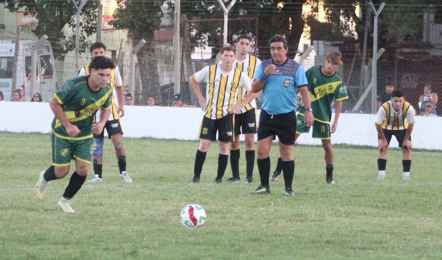 Urquiza logró el 3º puesto tras 
golear a Juventud y Ferrocarriles