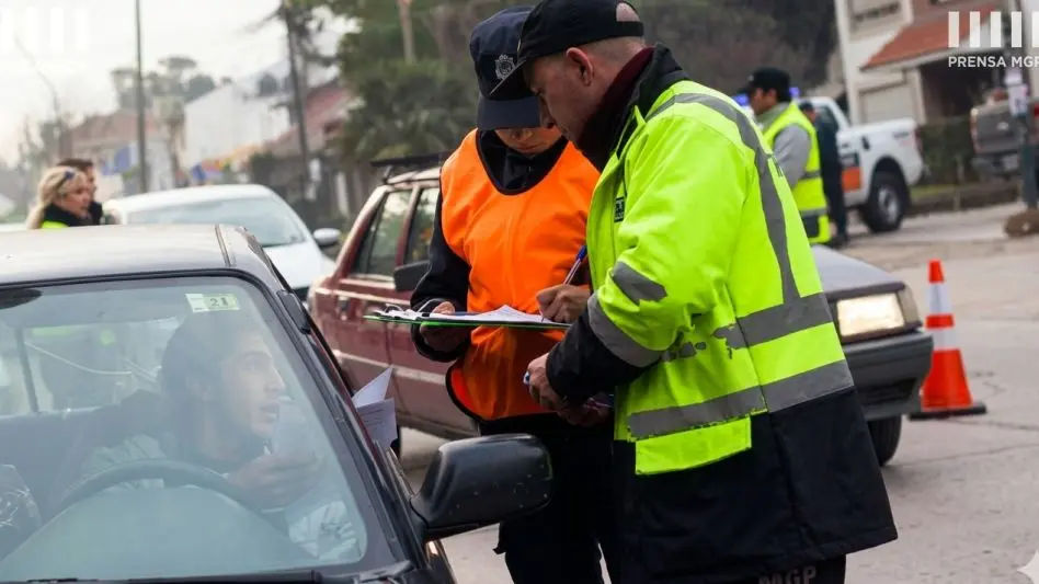 Siniestralidad vial: Aseguran que "hay muchos conductores que circulan sin papeles y también con carnets apócrifos"