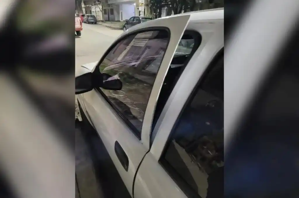 Inseguridad en Santa Fe: destrozó un auto, robó las pertenencias y huyó en bicicleta