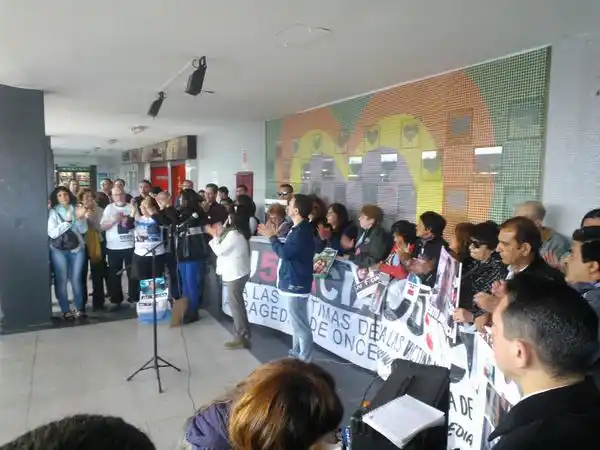 Tragedia de Once: Emotivo acto a 31 meses del choque en el Sarmiento