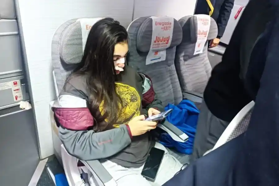 Una mujer herida por las severas turbulencias en un vuelo proveniente de Madrid.