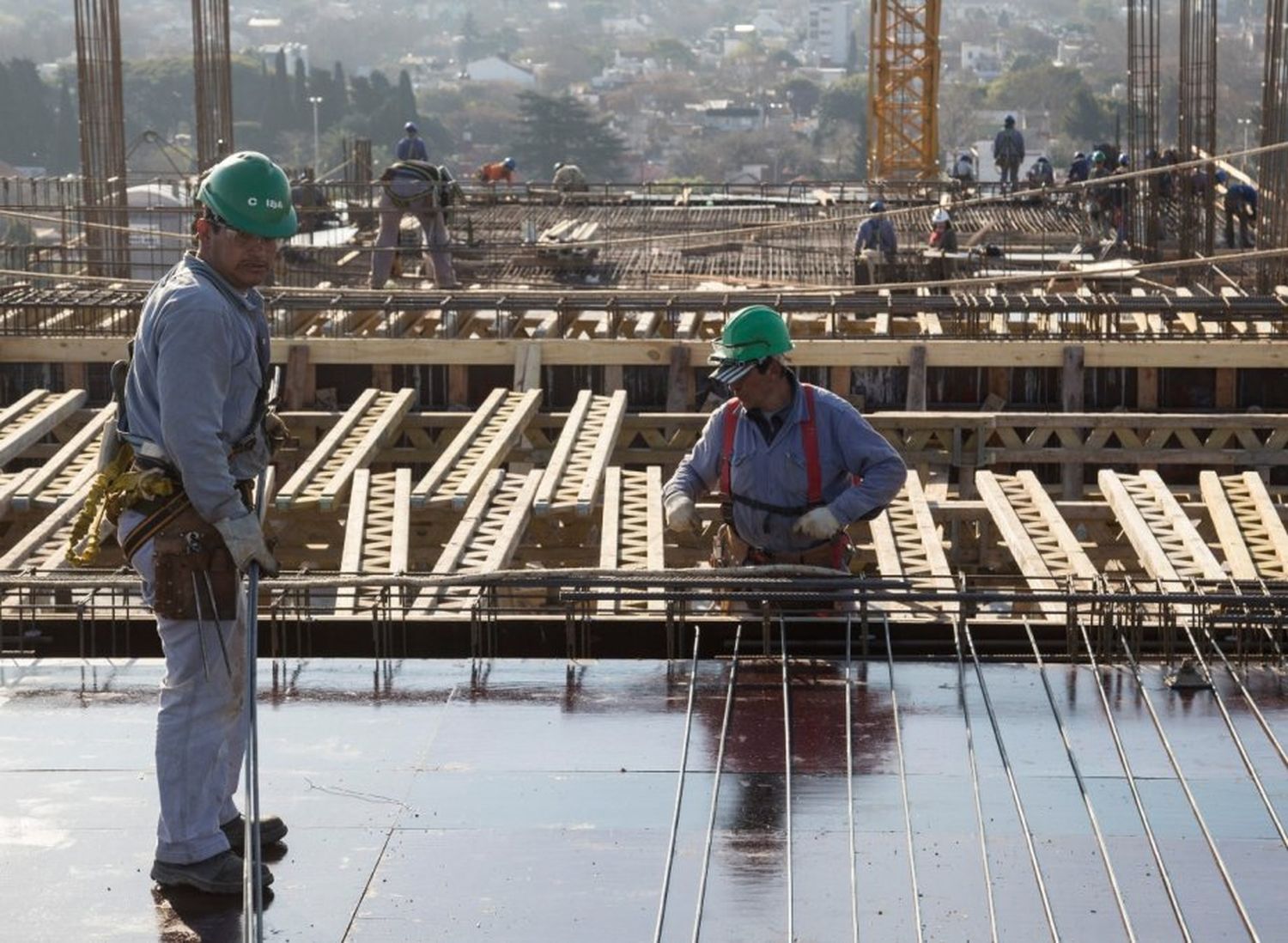 Advierten que el empleo registrado en la construcción acumula 15 meses de bajas consecutivas