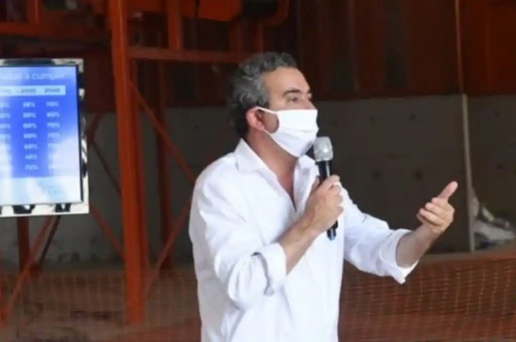 Javkin descartó una suba del boleto del transporte urbano