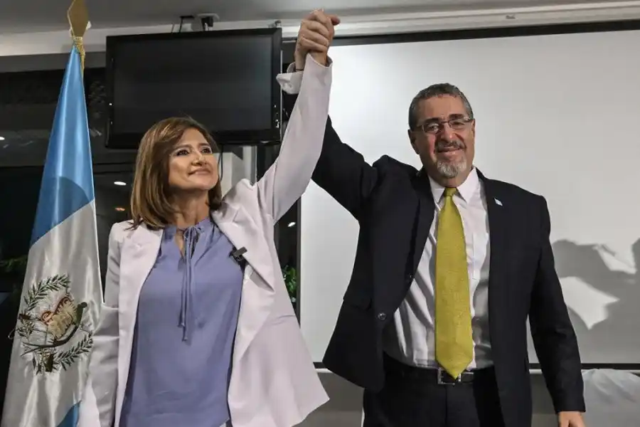 Bernardo Arévalo festejó su triunfo: "El pueblo de Guatemala ha hablado contundentemente"