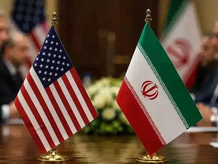 El acuerdo Estados Unidos -Irán fue firmado electrónicamente por Trump, Vance y Qalibaf