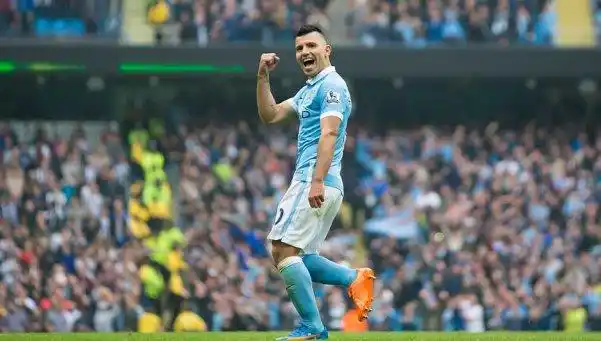 El City lo dio vuelta gracias al Kun Agüero