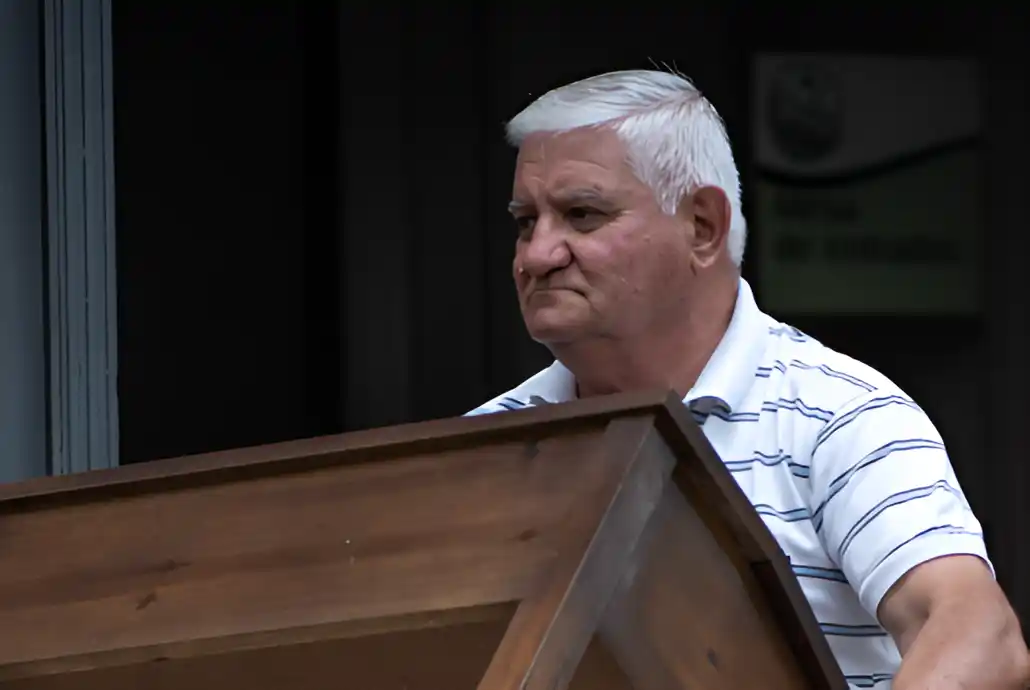 Carlitos García fue desginado delegado de La Tosquera.