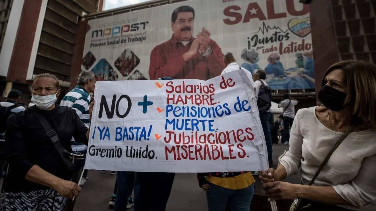 ¡POR DIOS, será en Narnia! Maduro augura «crecimiento de la economía» venezolana este 2023