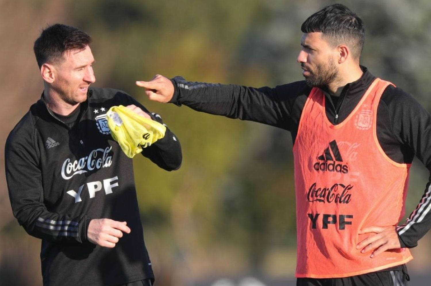 Kun Agüero habló de la llegada de Messi a Miami: “Me sigue a todos lados, es increíble, ja”