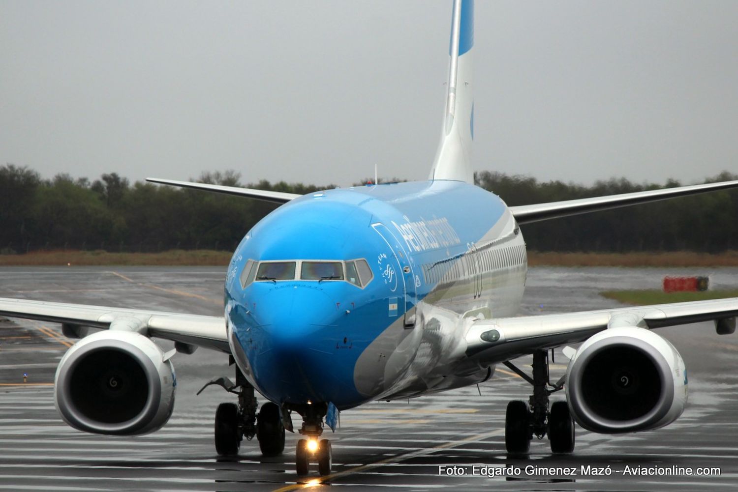 Pilotos de Aerolíneas Argentinas (APLA/UALA) declaran paro hasta mañana