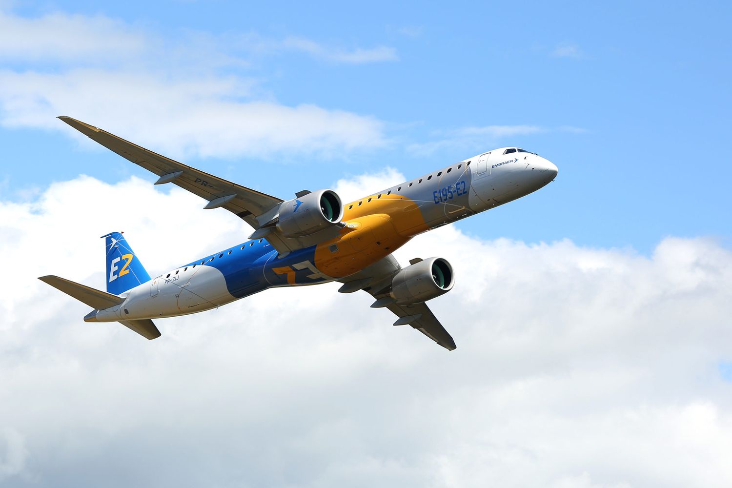 Embraer y Pratt & Whitney se asocian para iniciar un programa de demostración de vuelos con el 100% de combustible de aviación sostenible