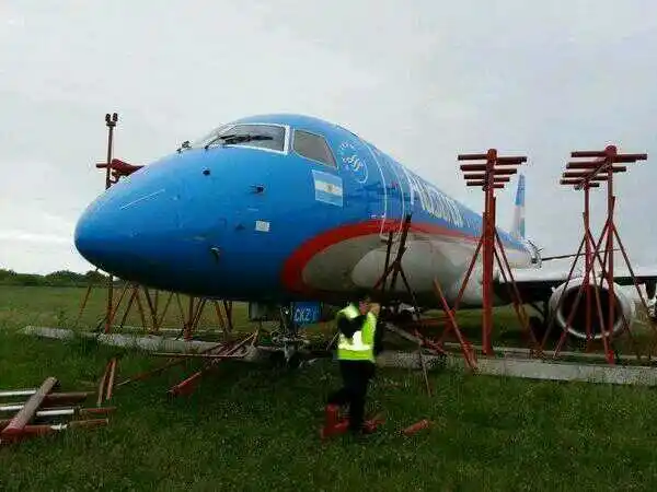Despistó un avión de Austral en Ezeiza