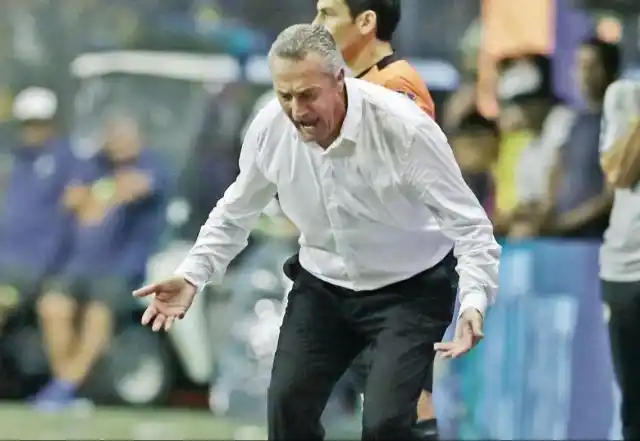 ¿Cómo mufa a los rivales de turno Gustavo Alfaro?

