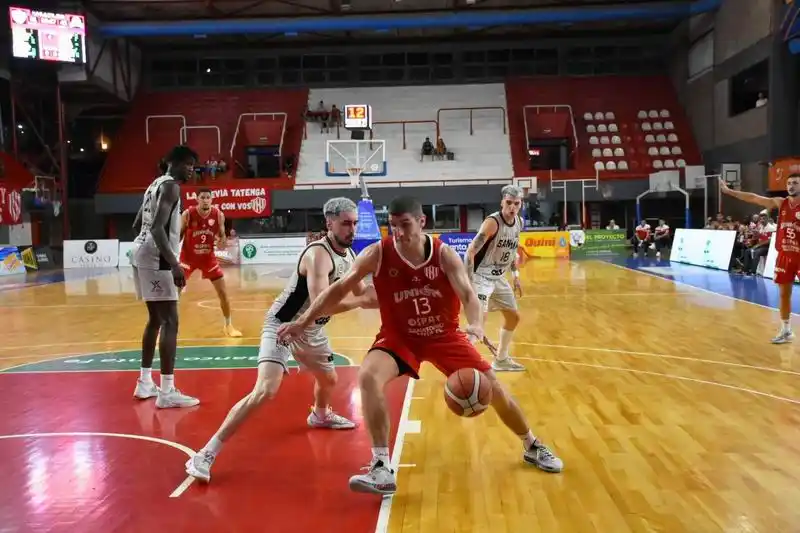Unión se quedó con un duelo clave ante San Martín