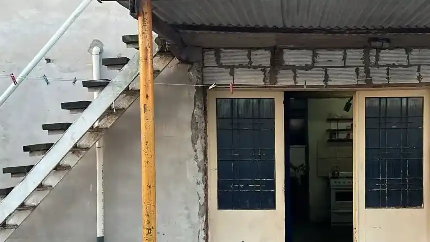 Tras horas de incertidumbre, la familia de Ángel Pintos logró velarlo en una cochería local