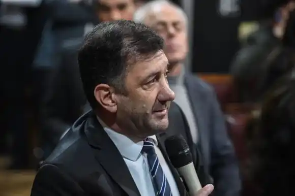 Ex diputada sostuvo que el Tribunal de Disciplina debe resolver la situación del senador Kueider