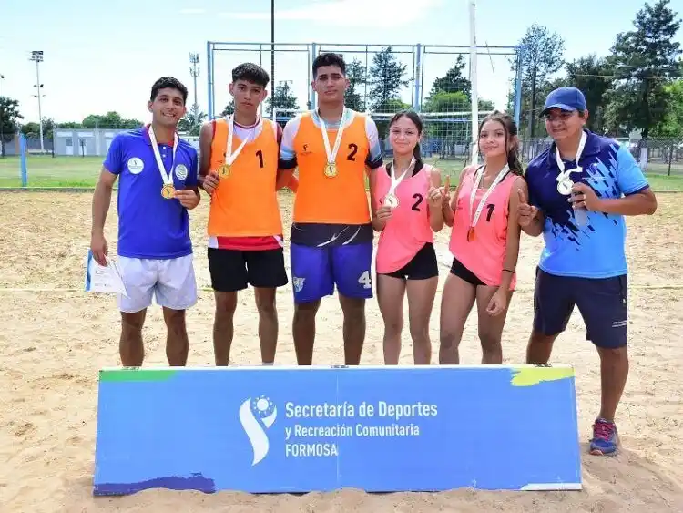 Clorinda y Siete Palmas
volvieron campeones