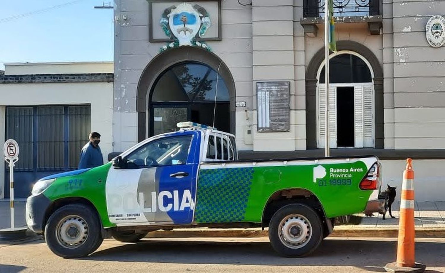Tres niños sorprendidos al robar en una obra en construcción