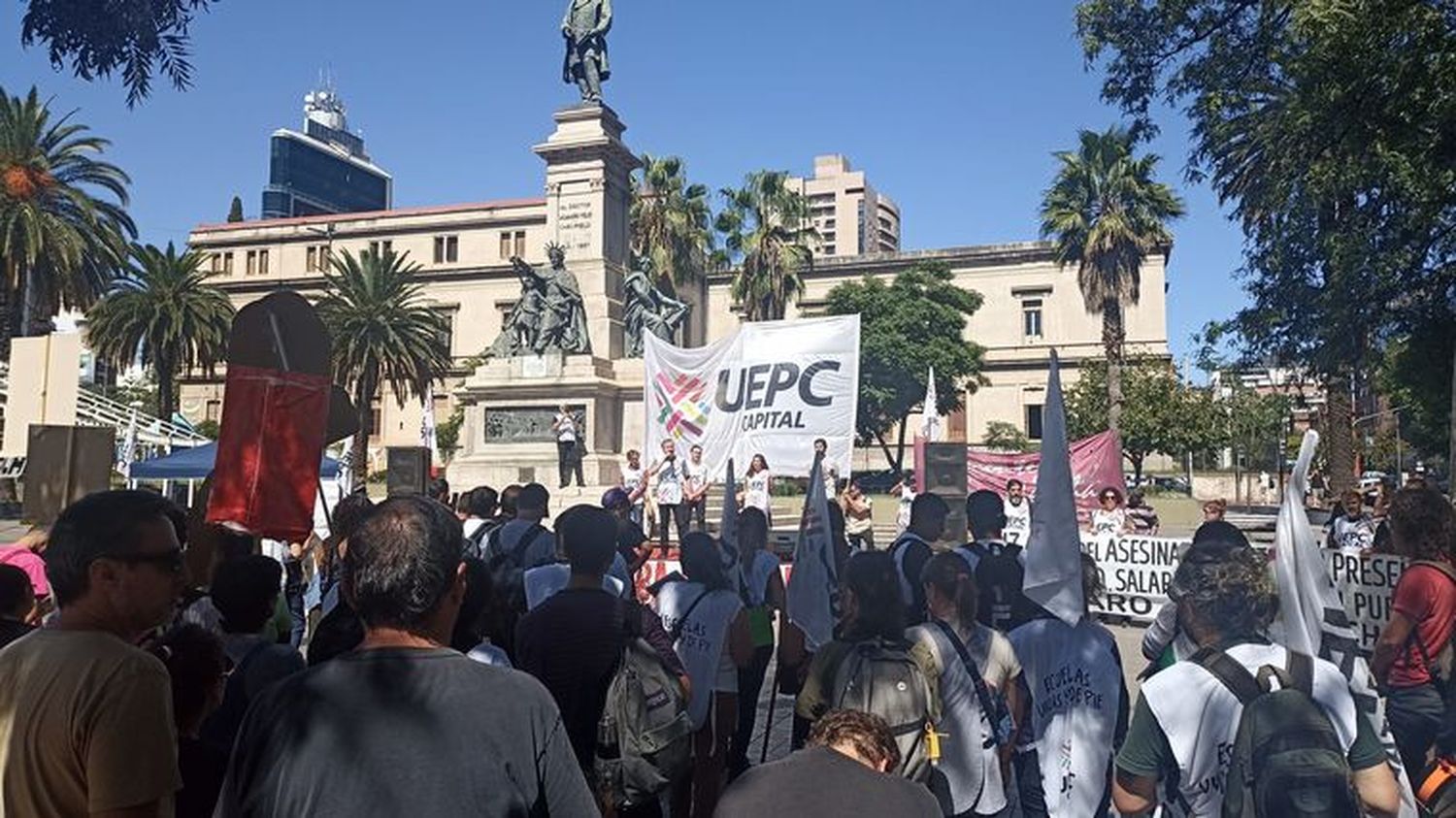 Con adhesión dispar, Uepc se sumó en Córdoba al paro docente nacional