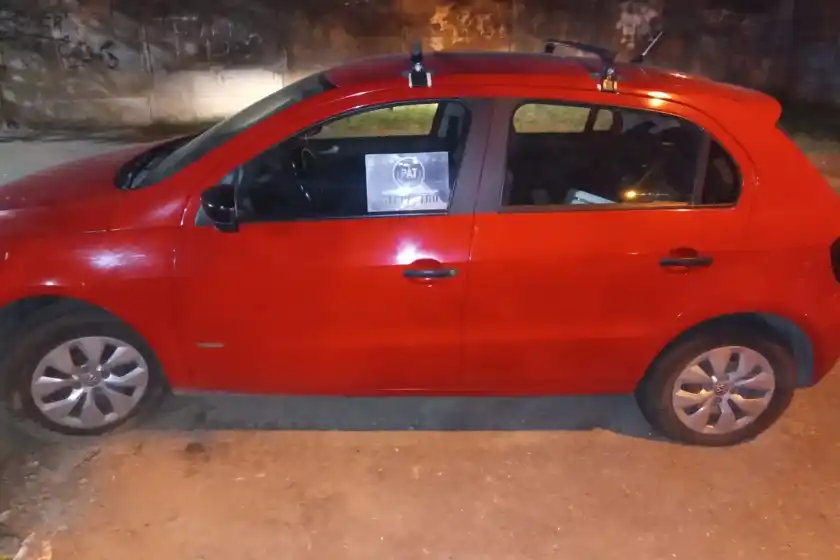 Encontraron un auto que tenía pedido de secuestro en San Lorenzo
