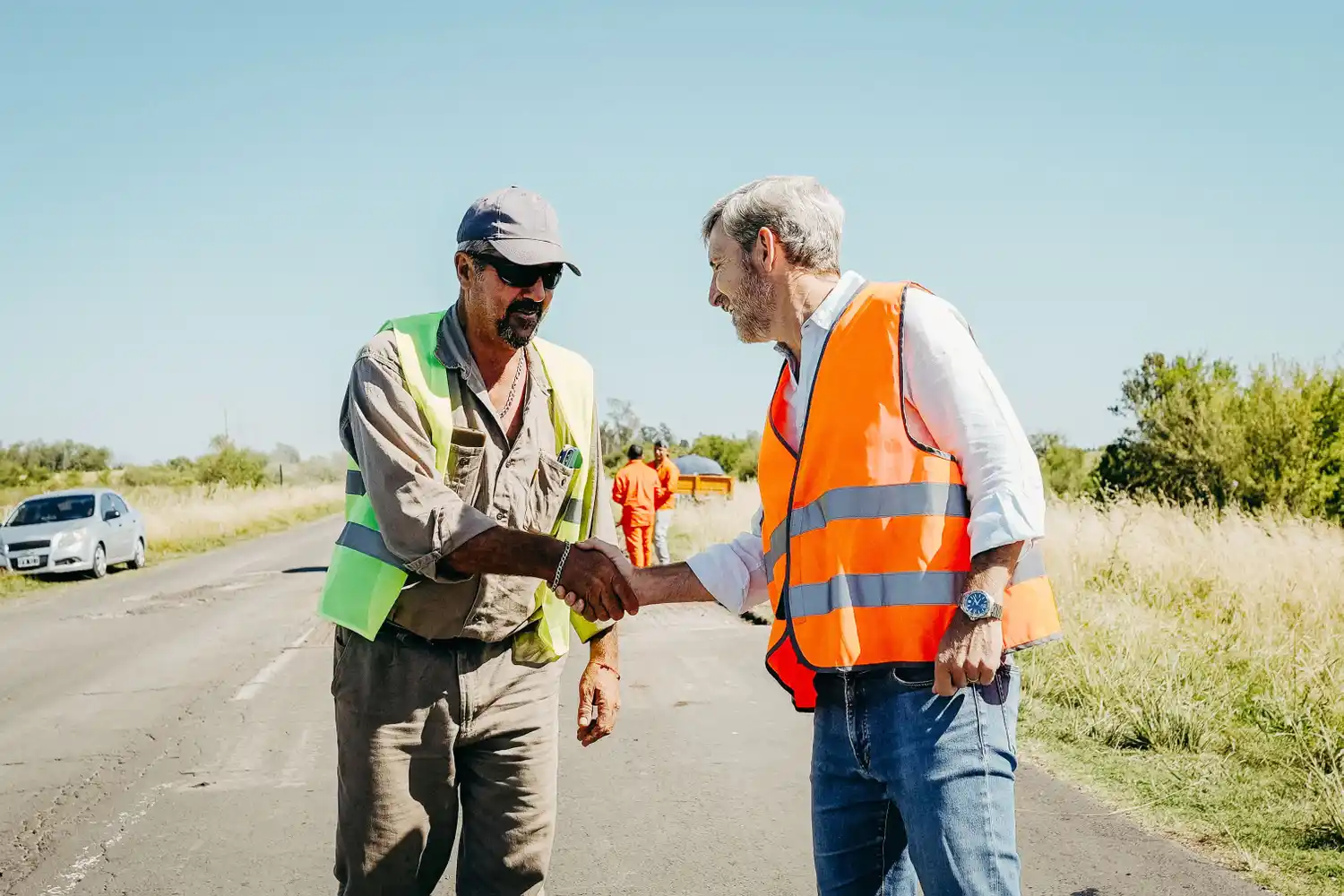 En la ruta 20, Frigerio dio inicio formal al plan de recuperación vial entrerriano