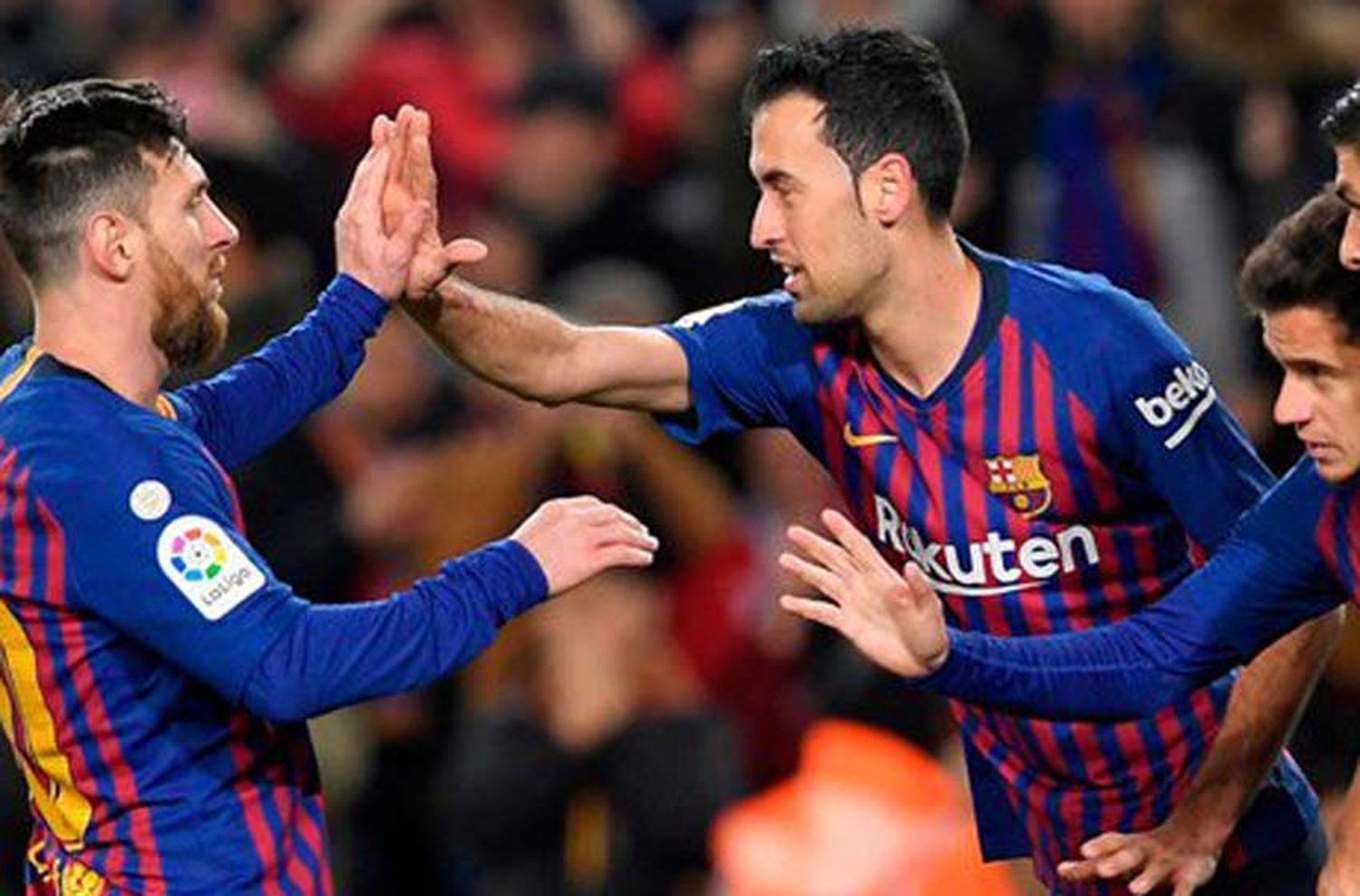 El Barcelona de Messi goleó a Sevilla y se metió entre los cuatro mejores