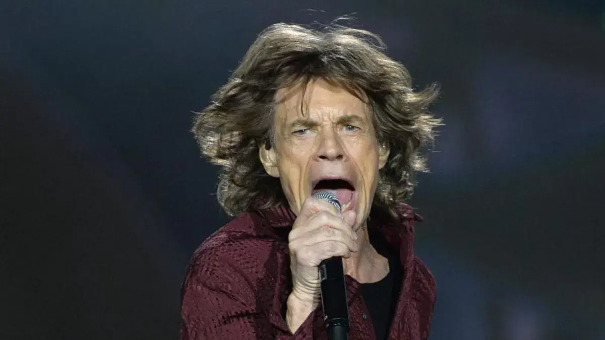 Mick Jagger dio positivo de Covid-19 y suspendió su show en Ámsterdam