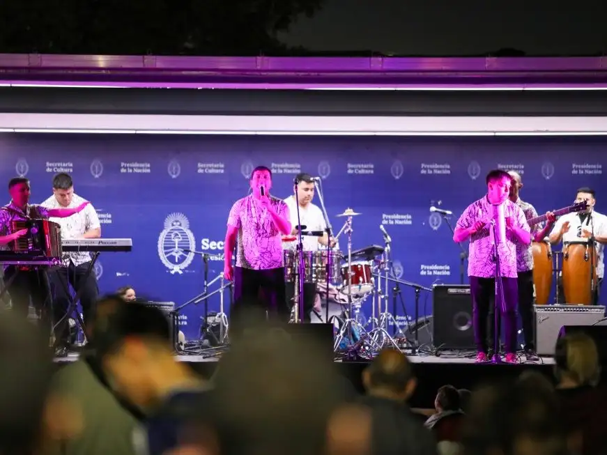 En la ocasión se presentarán cuatro números musicales.