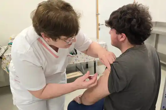 Objetivo Dengue: Provincia inició la estrategia de vacunación en el departamento General Obligado