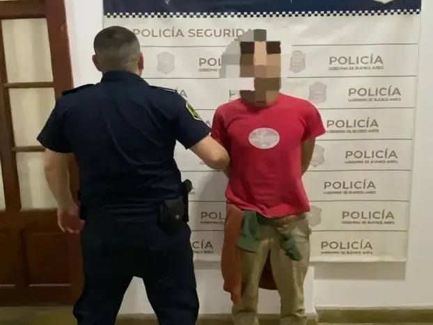 El sujeto fue trasladado a la Comisaría local.