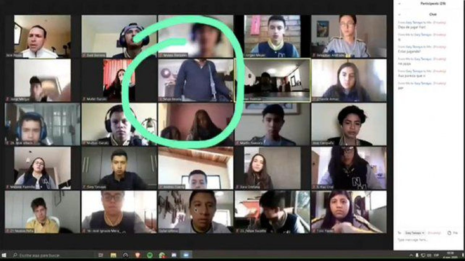 Asaltan a una alumna durante el dictado de una clase virtual