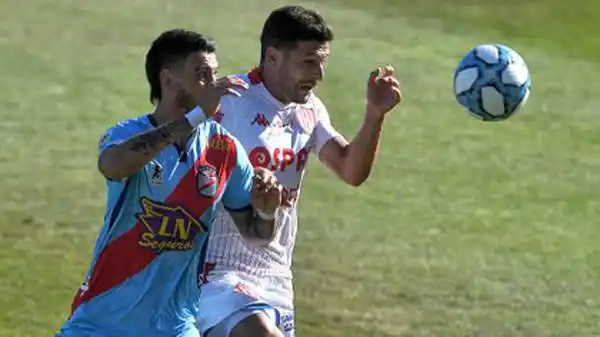 Unión consiguió un valioso triunfo ante Arsenal en un duelo clave para la clasificación