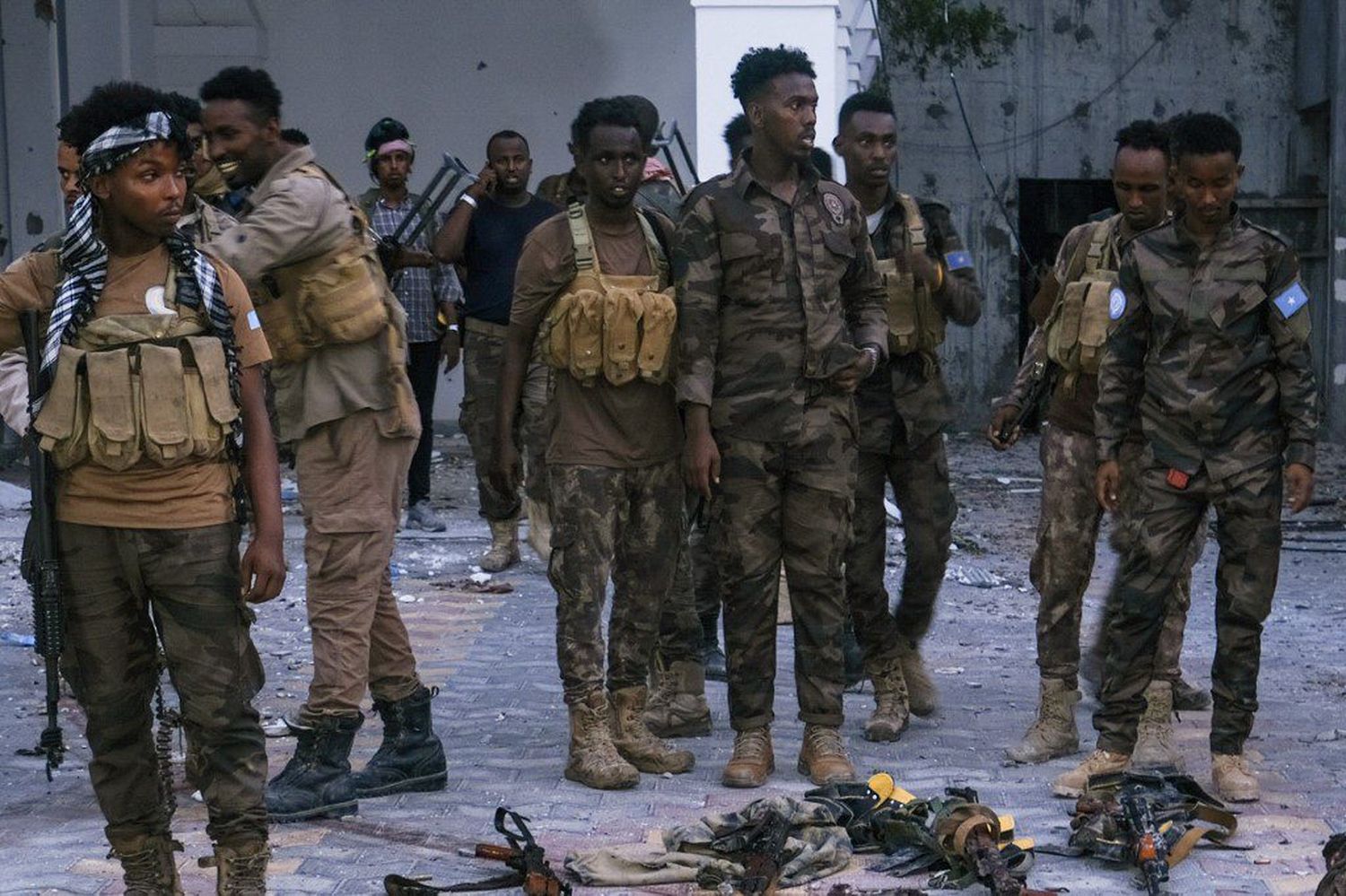 MÁS DE 200 MUERTOS por enfrentamientos en Somalia