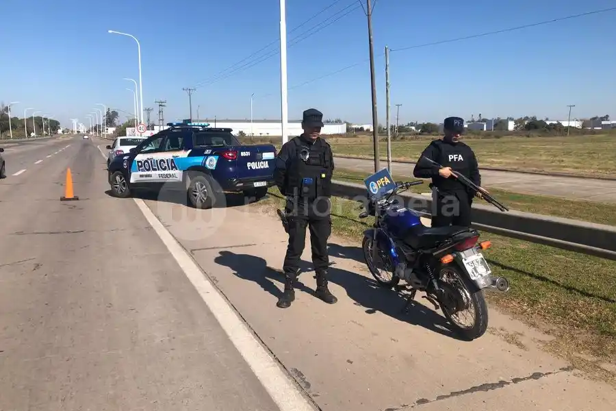 Importante operativo de la Policía Federal en Rafaela con detenciones