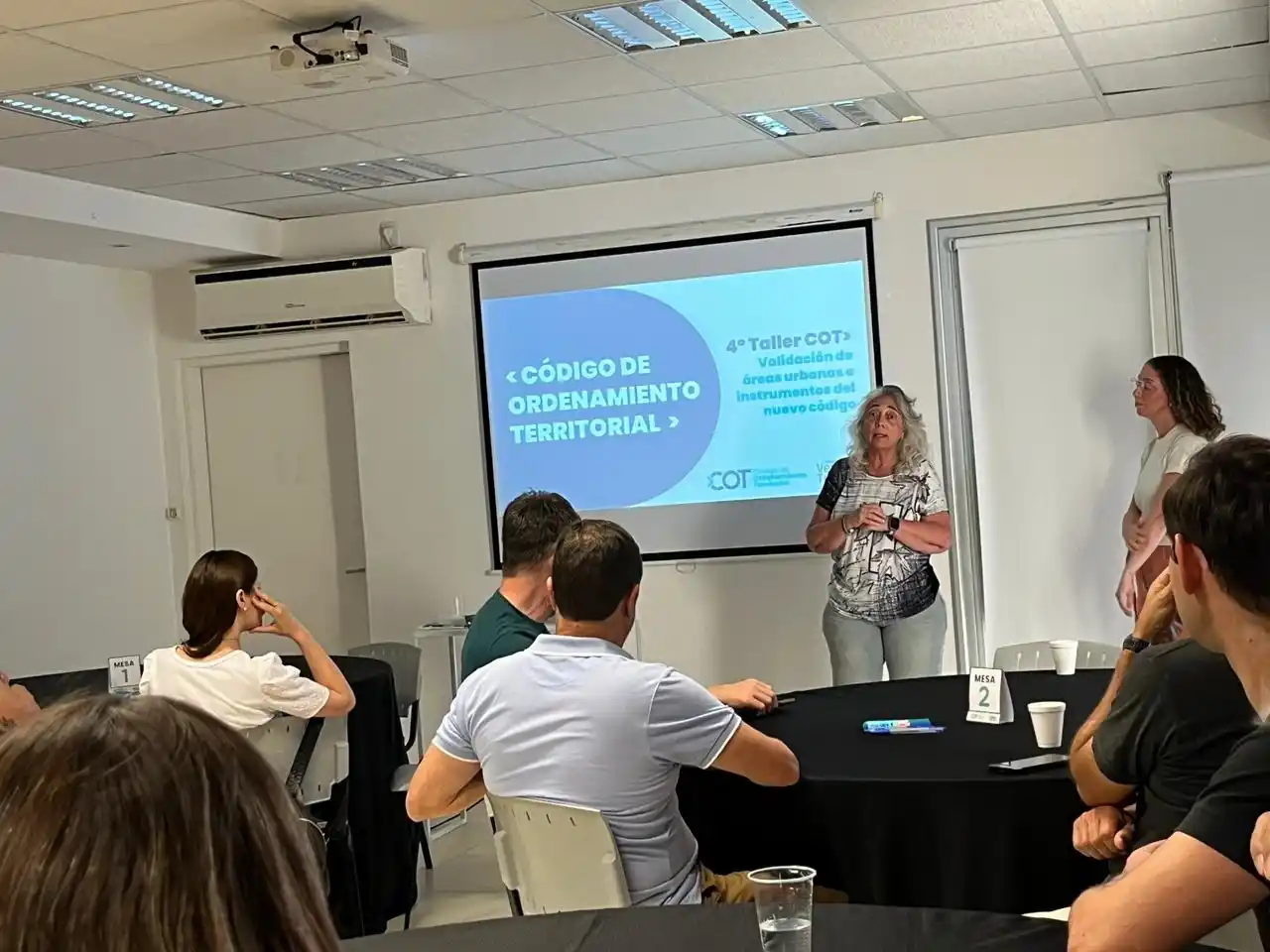 Cuarta y última reunión del COT en el Colegio de Arquitectura y Urbanismo de Venado Tuerto.