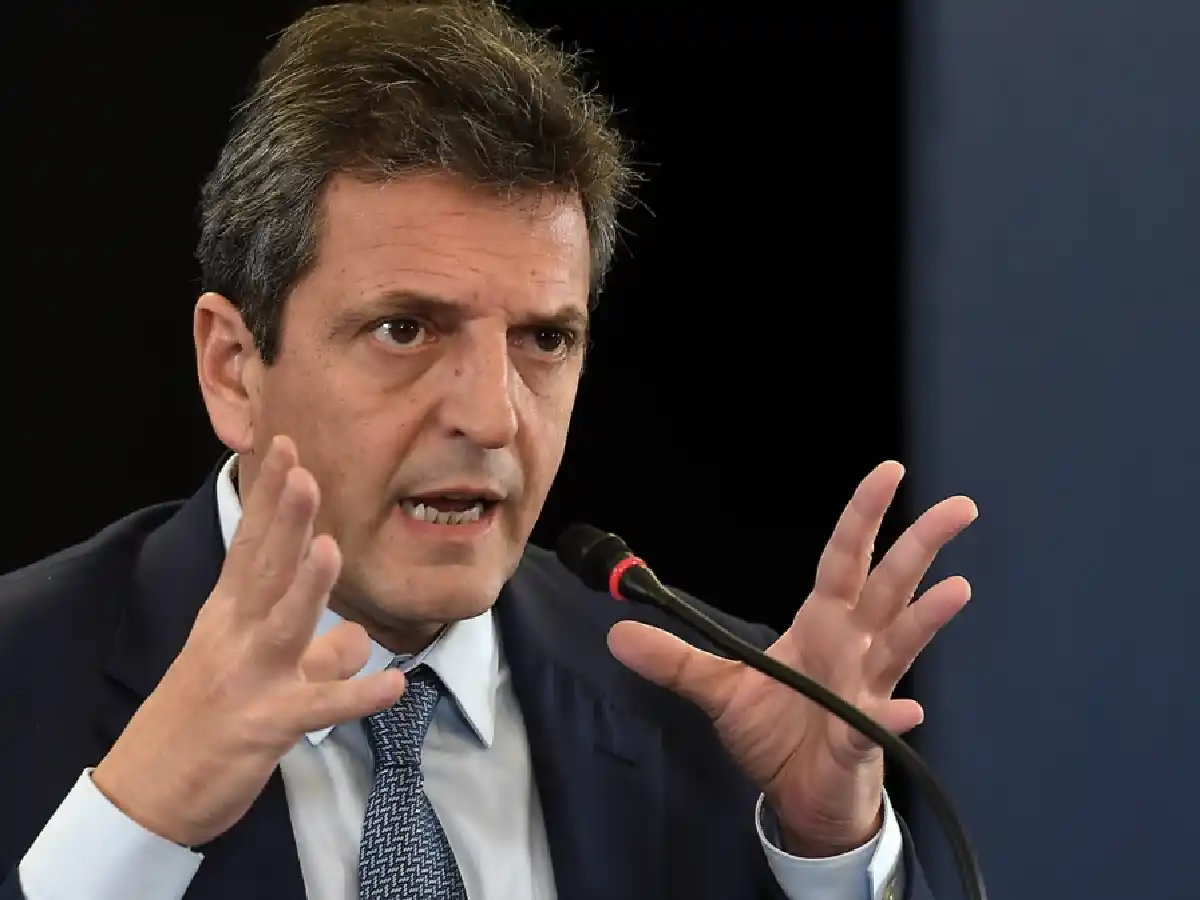 Massa recomendó ingresar al blanqueo a quienes tengan cuentas sin declarar en EEUU