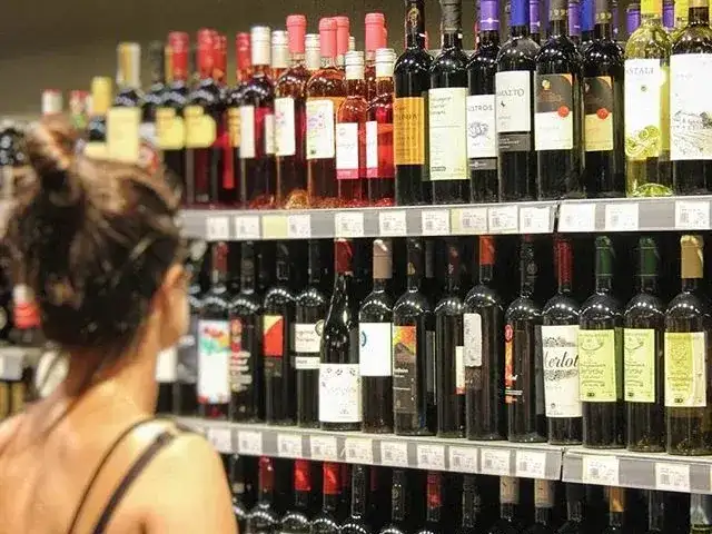 El exceso de opciones también espanta consumidores.