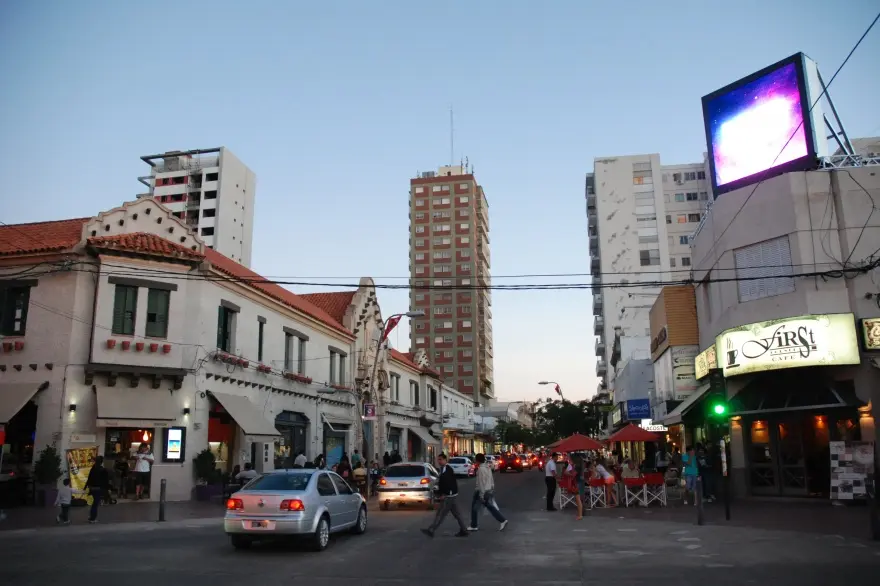 Con más de un centenar de comercios adheridos, este viernes y sábado se viene el “Big Sale Junín”