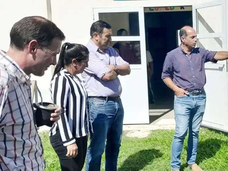 “El Diputado López demuestra una vez más su compromiso con Colonia Ayuí”, destacó el intendente Marticorena