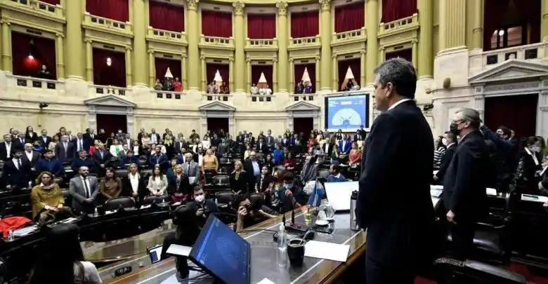 En vivo: Diputados trata la ley de alivio fiscal que beneficia a monotributistas y autónomos