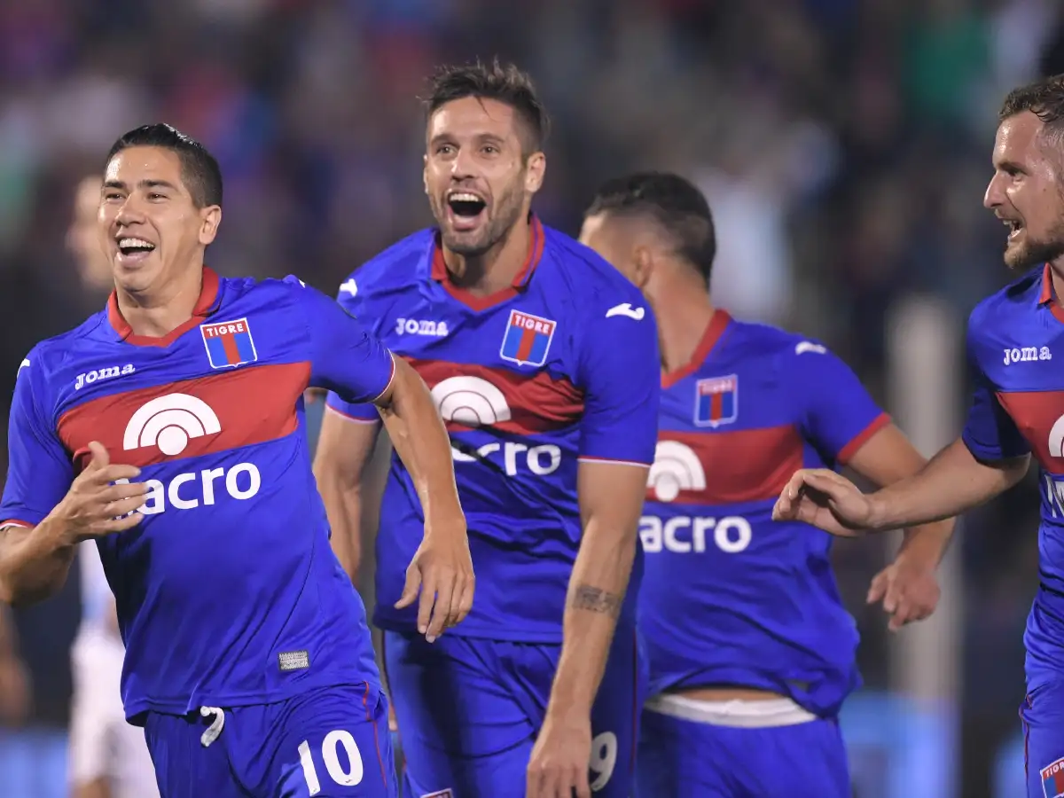 Tigre aplastó a Atlético Tucumán