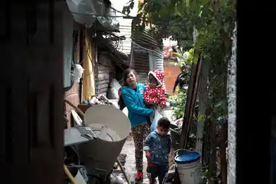 La tasa de pobreza en la Argentina se ubicó en 36,3% al cierre del tercer trimestre