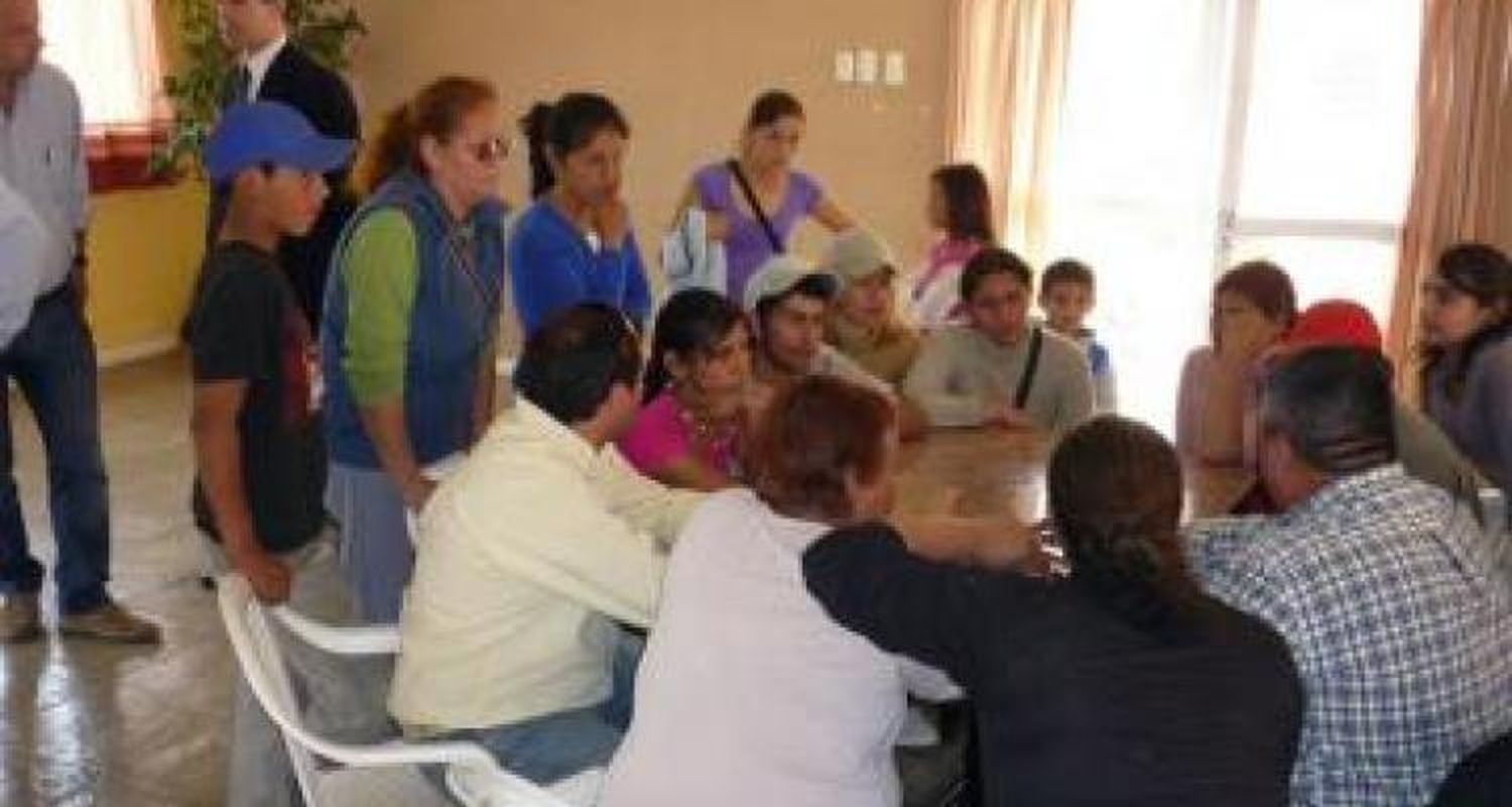 Urgente: El ejecutivo reunido por las usurpaciones