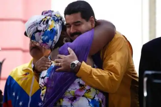 SIN «EXCLUSIÓN» Y EN IGUALDAD: Maduro se compromete a brindar atención integral a las mujeres
