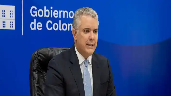 Iván Duque a Claudia Lopez: “Discursos demagógicos apelan a la xenofobia y eso genera violencia”